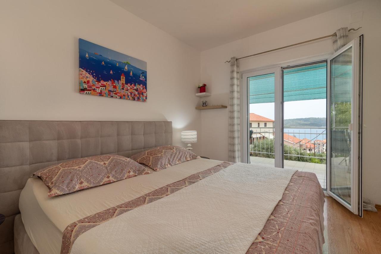 Apartments Fani Trogir Exterior foto